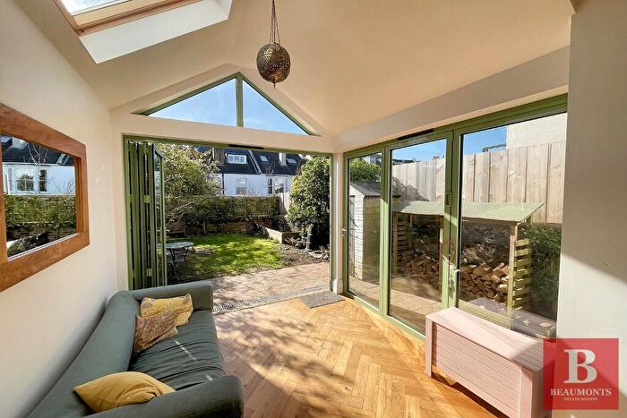 4 Bedroom Terraced House For Sale In Havelock Road, BN1