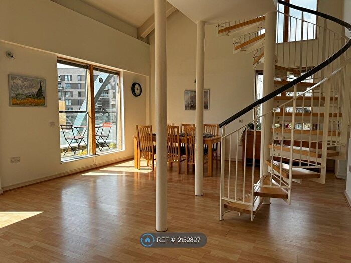 2 Bedroom Flat To Rent In Maurer Court, London, SE10