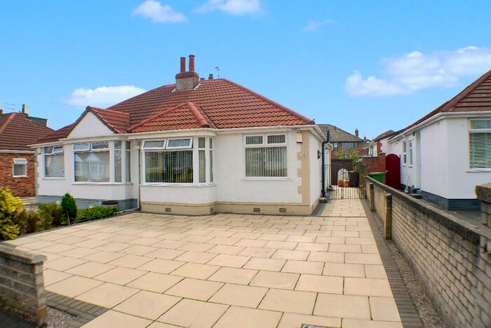 2 Bedroom Bungalow To Rent In Moss Lane, Maghull, L31