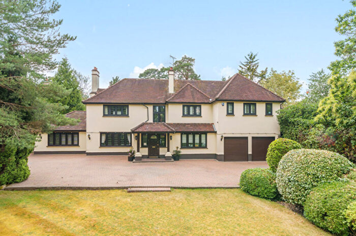 5 Bedroom Detached House For Sale In Forest Drive, Keston Park, Keston, Kent, BR2