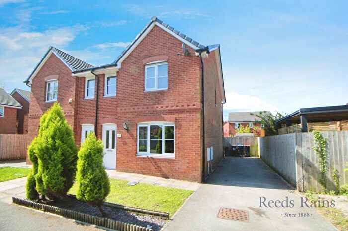 3 Bedroom Semi-Detached House To Rent In Foxglove Way, Rudheath, Northwich, Cheshire, CW9