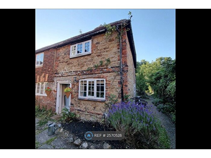 2 Bedroom Semi-Detached House To Rent In High Street, Brasted, Westerham, TN16