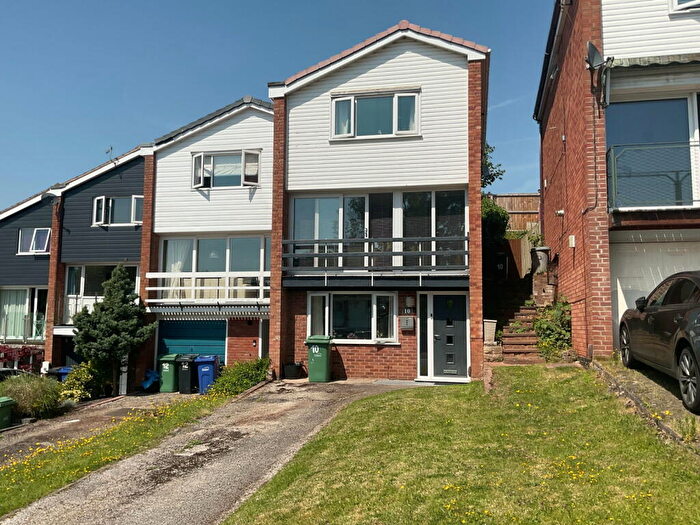 3 Bedroom End Of Terrace House For Sale In Lutley Drive, Pedmore, Stourbridge, DY9
