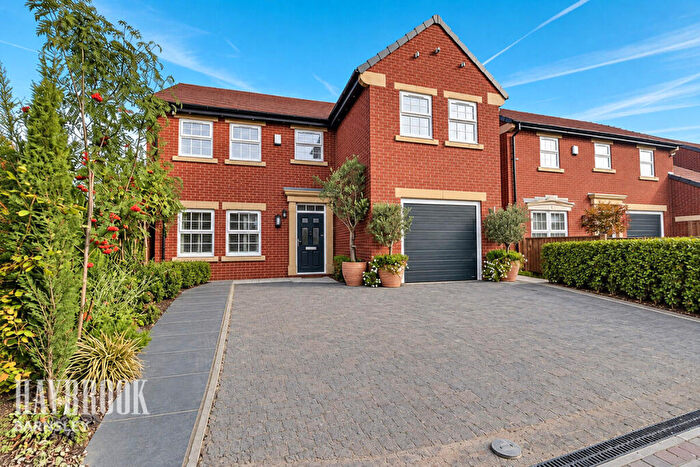 4 Bedroom Detached House For Sale In Bishops Wood Way, Worsbrough, S70