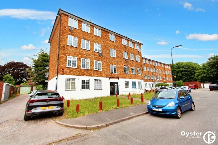 2 Bedroom Flat To Rent In Barbican Road, Greenford, UB6