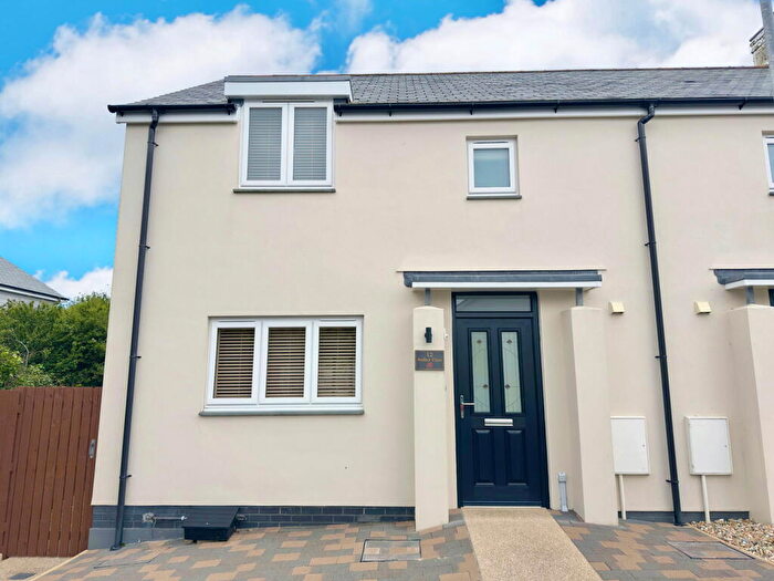 3 Bedroom Semi-Detached House For Sale In Padstow, PL28