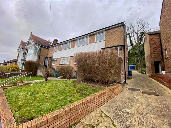 2 Bedroom Maisonette To Rent In Brooke Avenue, Harrow, HA2
