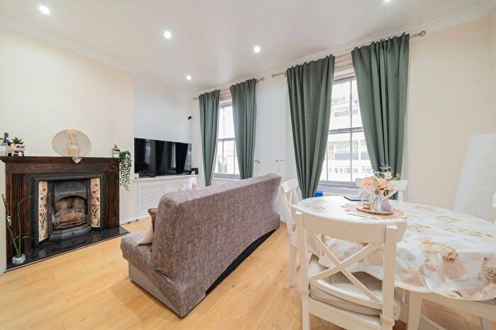 1 Bedroom Flat For Sale In Lupus Street, Pimlico, SW1V