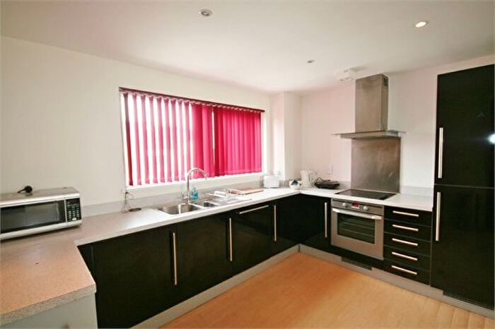 2 Bedroom Flat To Rent In Meridian Bay, Maritime Quarter, SA1