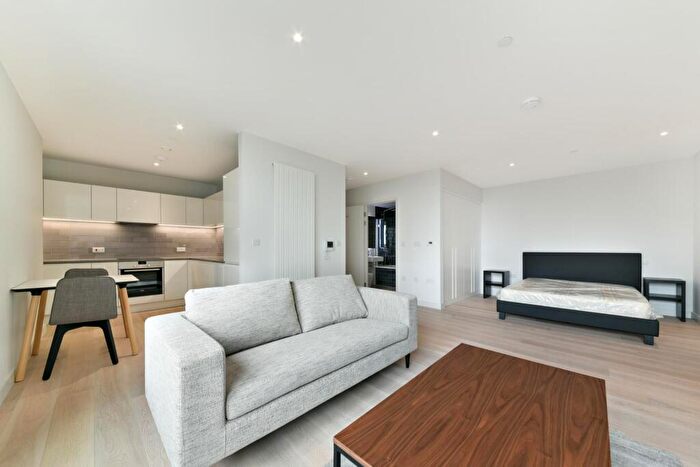 Apartment To Rent In Corsair House, Royal Wharf, London, E16