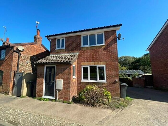 3 Bedroom Detached House To Rent In Stowmarket Road, IP6