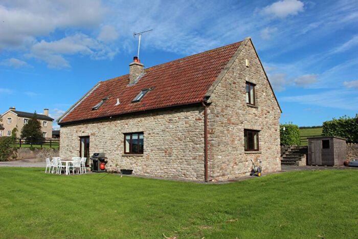 4 Bedroom Detached House To Rent In Old Stables, Pitts Farm, Knowle Hill, Chew Magna, Bristol, BS40