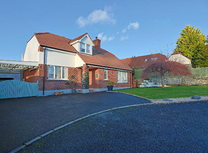 5 Bedroom Detached Chalet Bungalows For Sale In The Poplars, Craigavon, BT66