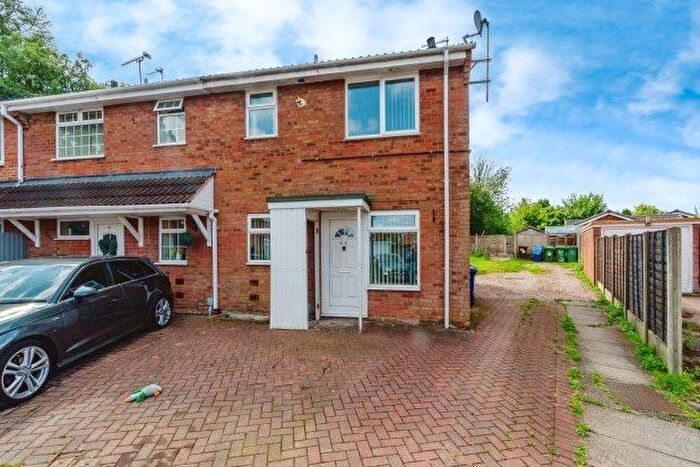 1 Bedroom Property To Rent In Linden View, Cannock, WS12