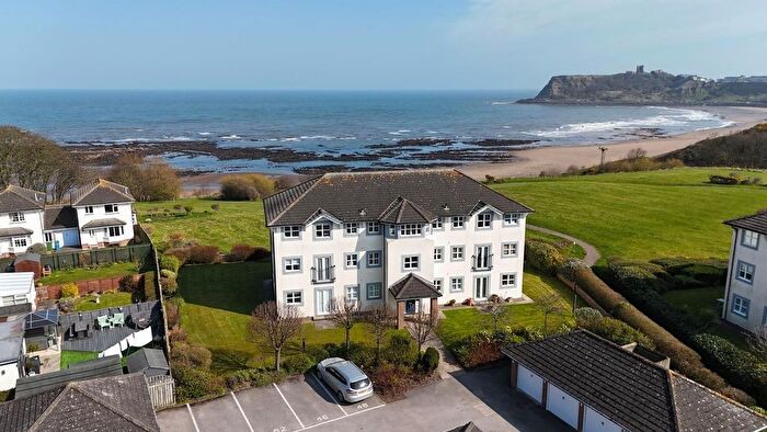 2 Bedroom Flat For Sale In Green Howards Drive, Scarborough, YO12