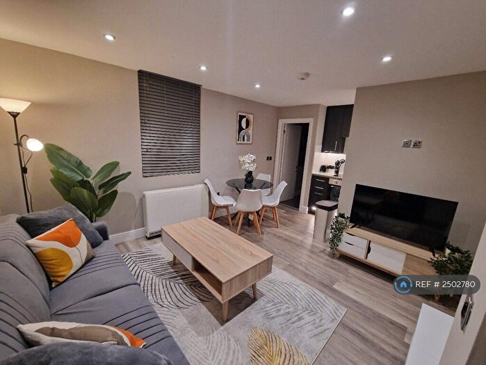 1 Bedroom Flat To Rent In Windsor Court, Brighton, BN1