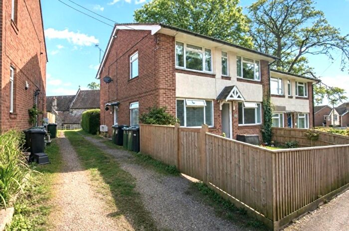 2 Bedroom Maisonette To Rent In Longmead Avenue, Old Bishopstoke, Eastleigh, SO50
