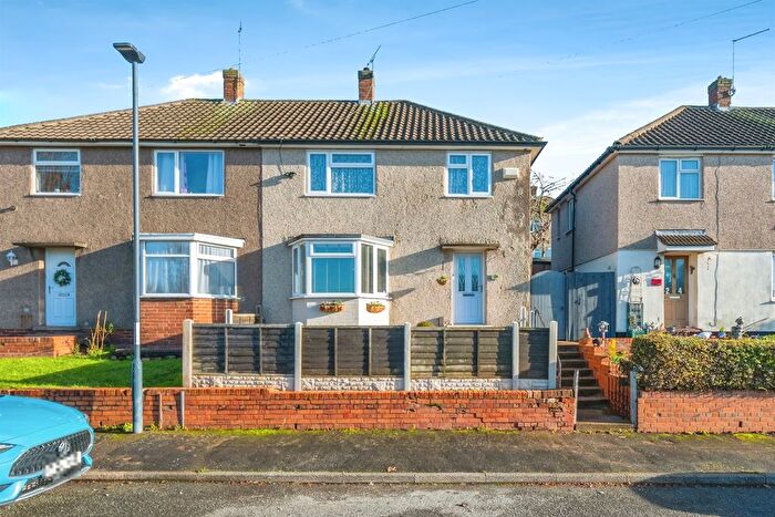 3 Bedroom Semi Detached House For Sale In Langdale Drive, Derby, DE21