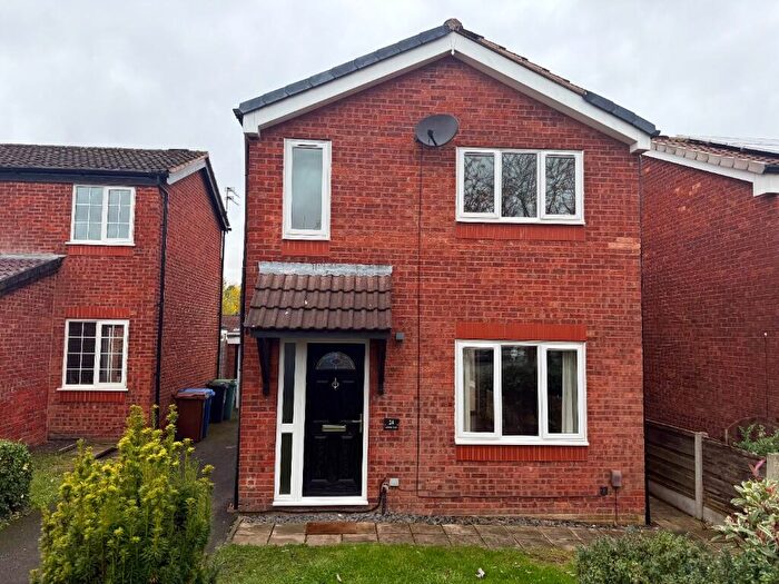 3 Bedroom Detached House To Rent In Lowick Green, Stockport, Greater Manchester, SK6
