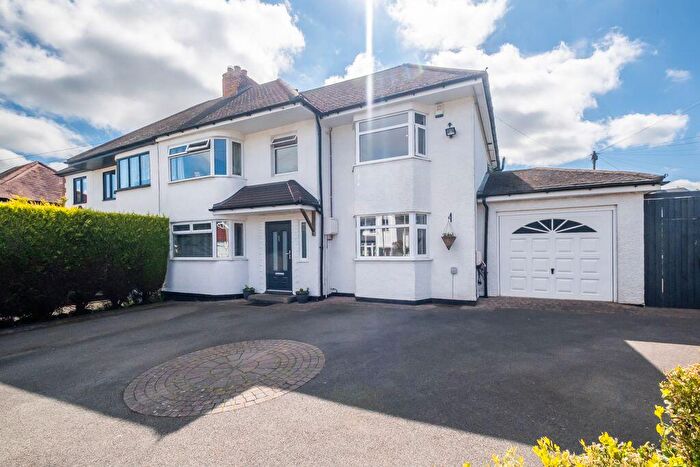 5 Bedroom Semi Detached House To Rent In Clarence Gardens, Four Oaks, Sutton Coldfield, B74