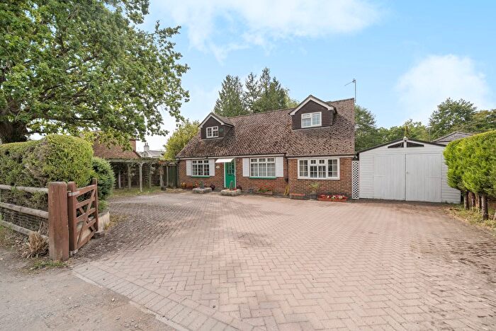 4 Bedroom Bungalow For Sale In Heath Mill Lane, Worplesdon, Guildford, GU3