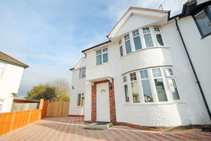 8 Bedroom Semi Detached House To Rent In Langley Close, Headington, Hmo Ready Sharers, OX3