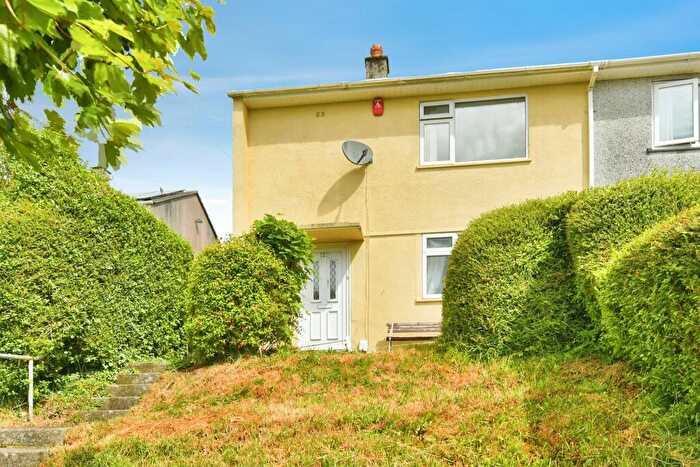 2 Bedroom End Of Terrace House For Sale In Carradale Road, Plymouth, PL6