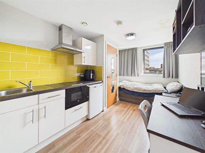 Studio To Rent In Maid Marian House, Hounds Gate, Nottingham, NG1