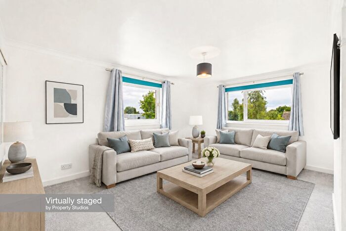 2 Bedroom Flat For Sale In / Rannoch Road, Clermiston, Edinburgh, EH4