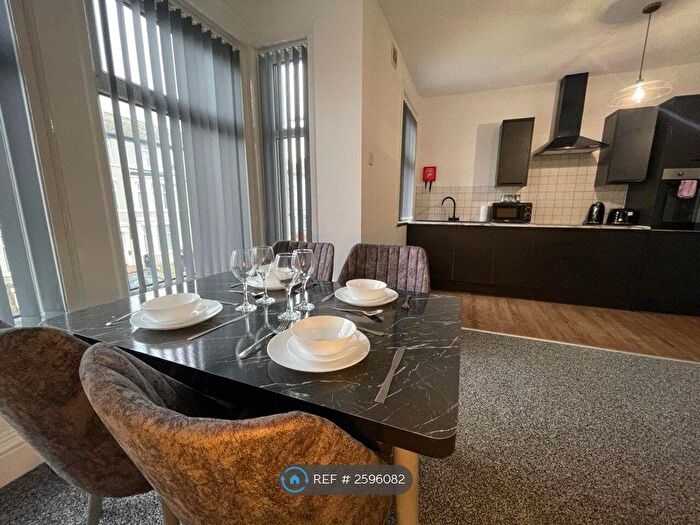 1 Bedroom Flat To Rent In Lord Street, Blackpool, FY1