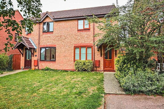 3 Bedroom Semi-Detached House To Rent In Newton Flotman, NR15