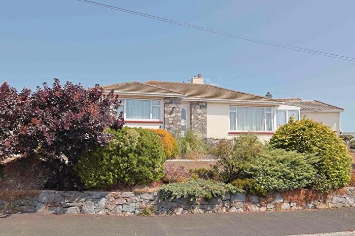 2 Bedroom Detached Bungalow For Sale In Blue Waters Drive, Paignton, TQ4