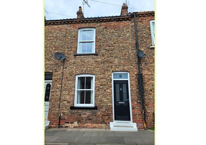 2 Bedroom Terraced House To Rent In St. Helena, Boroughbridge, YO51