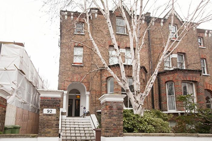 1 Bedroom Flat To Rent In Lordship Park, Stoke Newington, N16