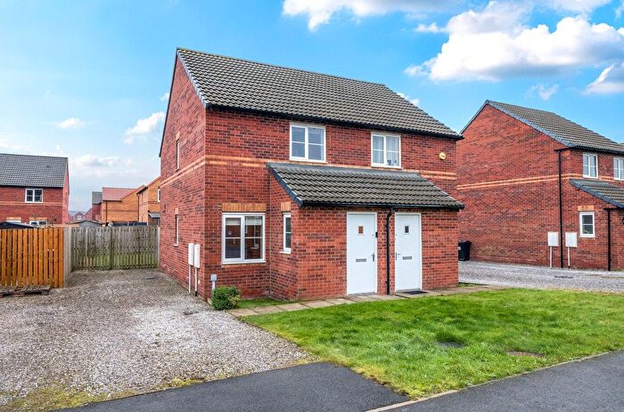 2 Bedroom Semi Detached House To Rent In Thornton Grove, Bradford, West Yorkshire, BD4