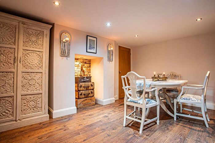 2 Bedroom Terraced House For Sale In Fixby Avenue, Halifax, HX2