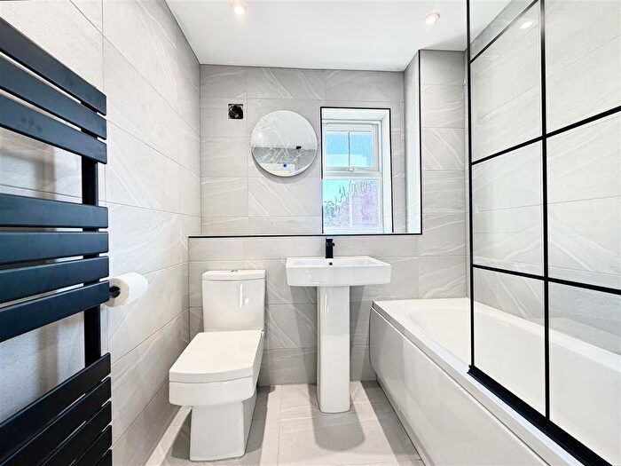 3 Bedroom End Terrace House To Rent In Albert Gardens, Harlow, CM17