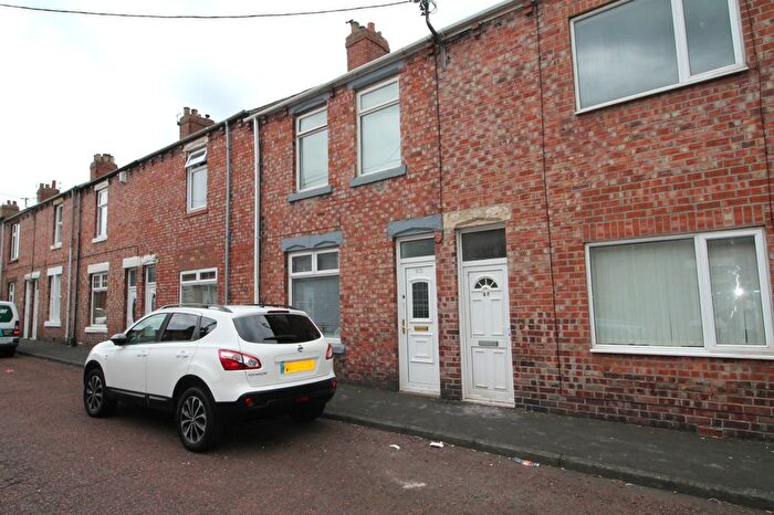 2 Bedroom Terraced House For Sale In Queen Street, Birtley, County Durham, DH3