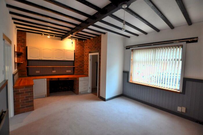 3 Bedroom Terraced House For Sale In Hall Croft, Shepshed, Loughborough, Leicestershire, LE12
