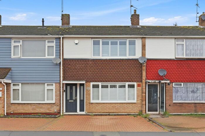 2 Bedroom Terraced House For Sale In Great Knightleys, Basildon, SS15