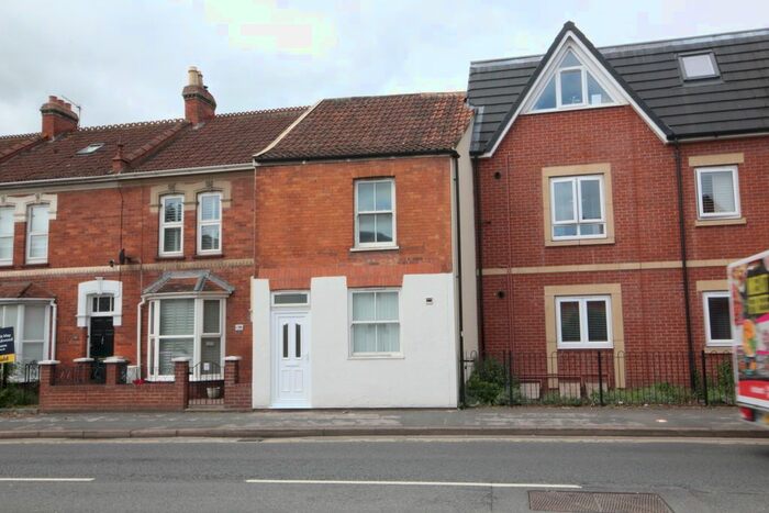 2 Bedroom Terraced House To Rent In Taunton Road, Bridgwater, TA6