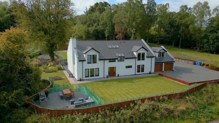 5 Bedroom Detached House For Sale In Cuilts Road, Carbeth Estate, Blanefield, Stirlingshire, G63