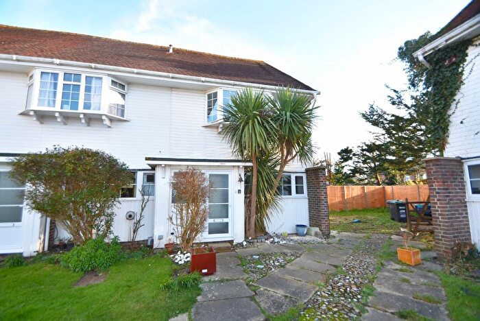 3 Bedroom End Of Terrace House To Rent In Towers Garden, Havant, Hampshire, PO9