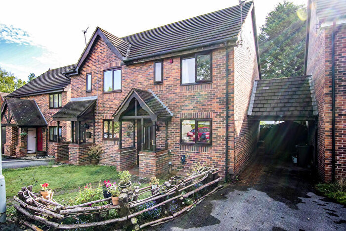 2 Bedroom Semi-Detached House For Sale In Eton Close, Ashby-de-la-Zouch, LE65