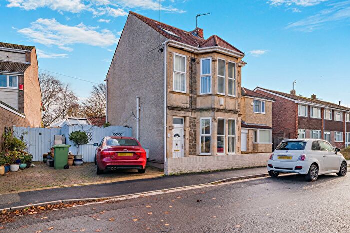 3 Bedroom Detached House For Sale In Hunters Road, Bristol, BS15