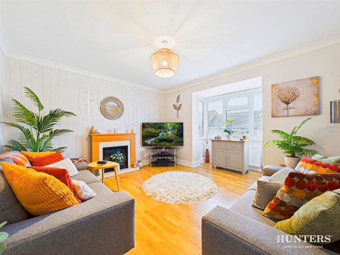 2 Bedroom Flat For Sale In Briton Terrace, Consett, Durham, DH8