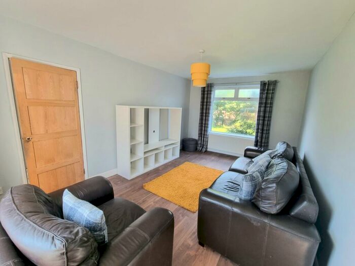 3 Bedroom Terraced House To Rent In Willow Crescent, Consett, Durham, DH8