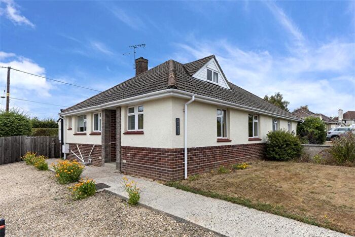 3 Bedroom Semi-Detached House For Sale In White Lane Close, Sturminster Newton, DT10