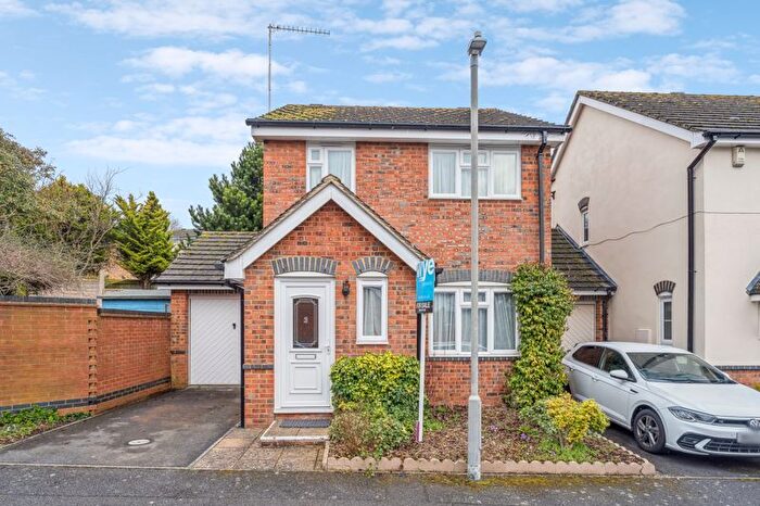 3 Bedroom Detached House For Sale In Falcon Rise, Downley, High Wycombe, HP13