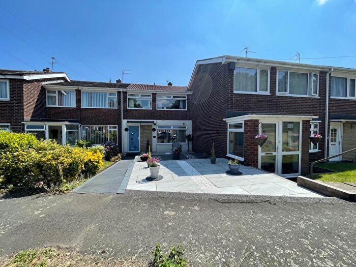 3 Bedroom Terraced House For Sale In Milbanke Close, Ouston, DH2